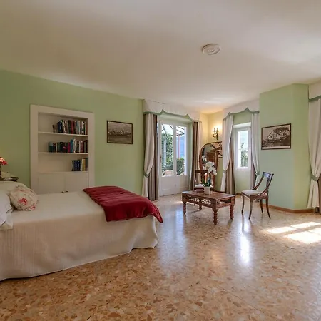 Villa Sleeps 14 Pool Air Con Wifi *
